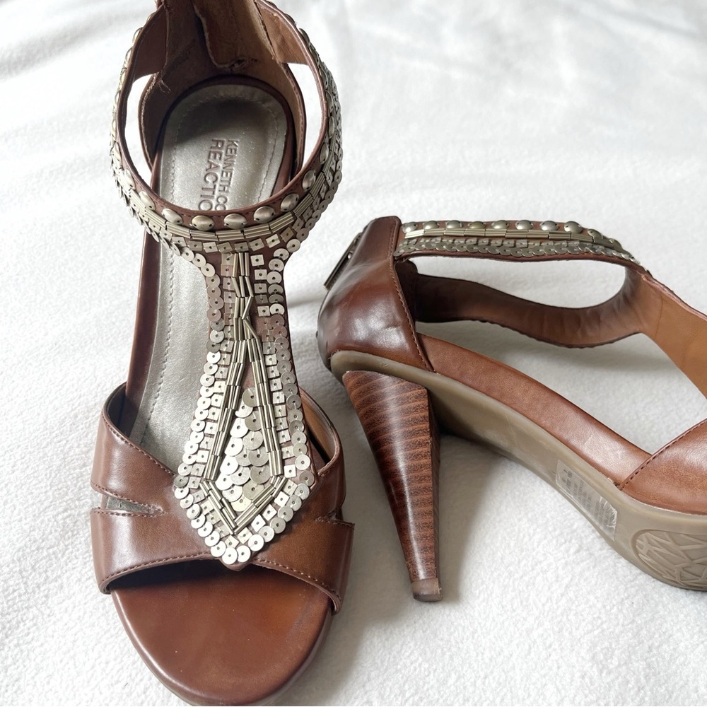 Kenneth Cole Reaction Brown and Gold Embellished Heels with T-Strap Design